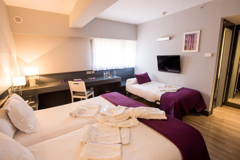 Hostal Torrejon Torrejón de Ardoz Extérieur photo