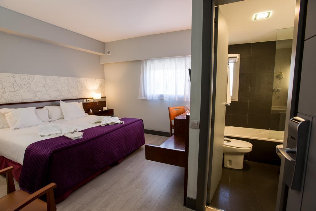 Hostal Torrejon Torrejón de Ardoz Extérieur photo