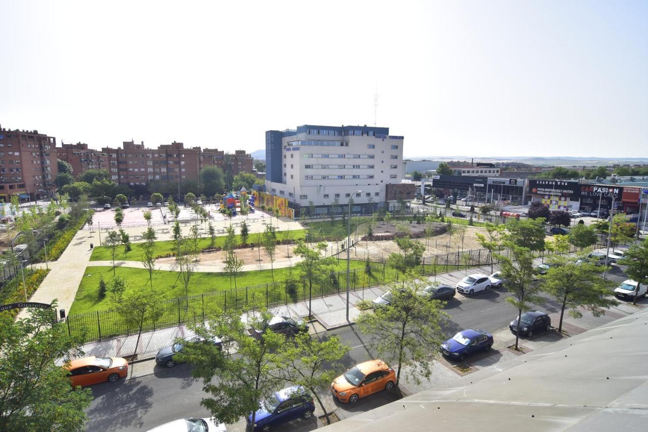 Hostal Torrejon Torrejón de Ardoz Extérieur photo